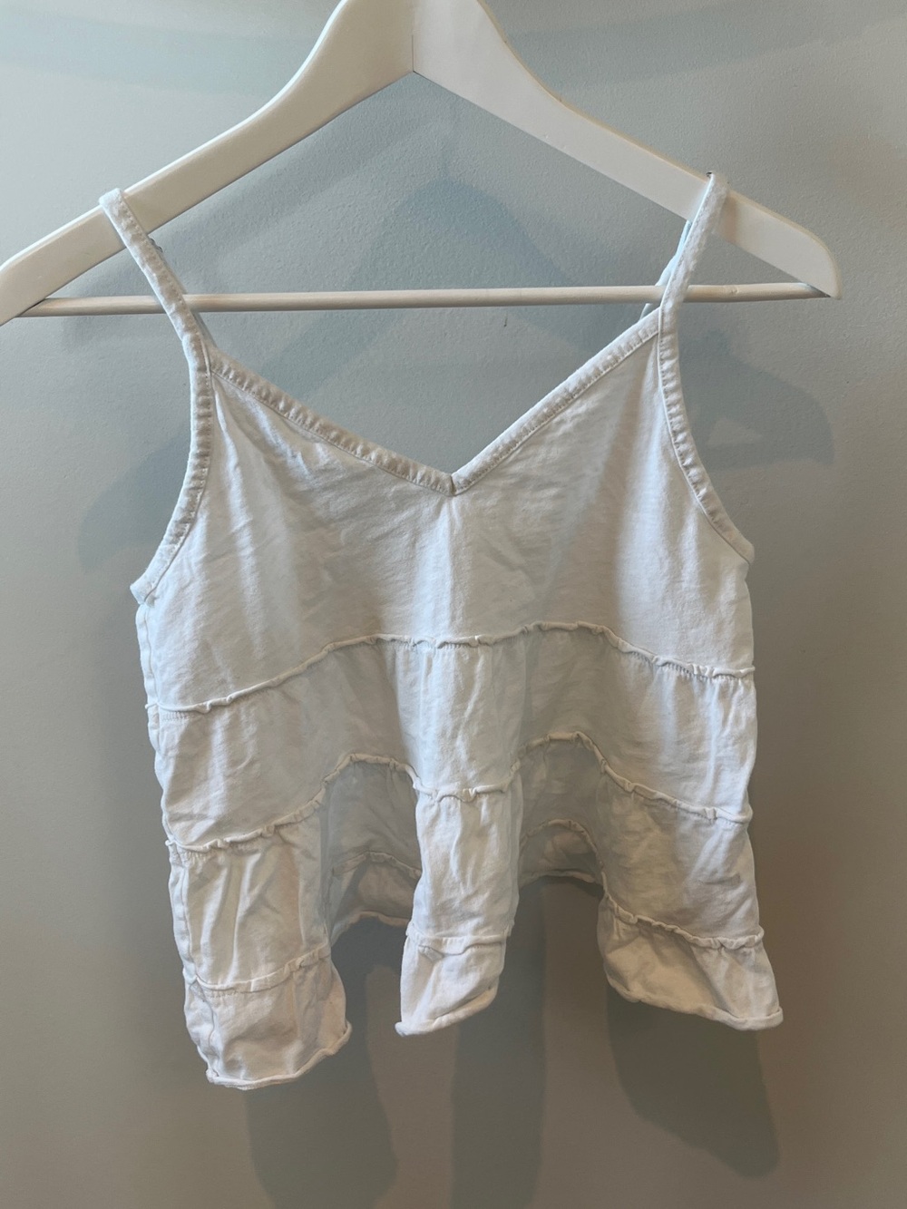 American eagle White Tiered Spaghetti Strap Tank Top